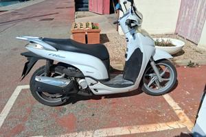 Honda SH 300 /  2021 pochi km