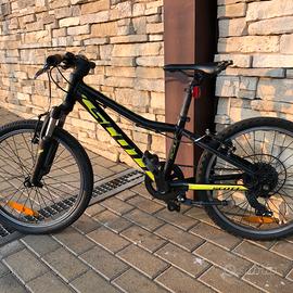 Bici bimbo marca scott
