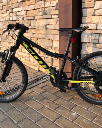 Bici bimbo marca scott