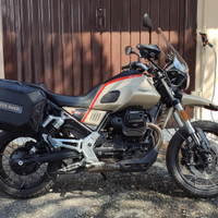 Moto Guzzi V85TT e5