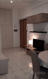 Quadraro trilocale con balcone