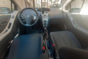 Toyota Yaris 1.0