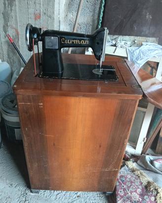 macchina da cucire vintage 
