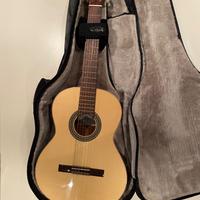 Chitarra classica Alhambra 2c completa di con acce