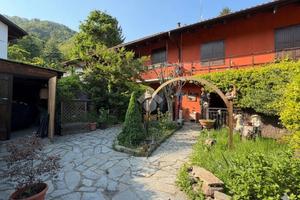 VILLA SINGOLA A CUMIANA