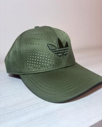 Cappello adidas