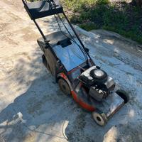 Taglia prato benzina