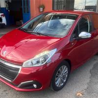 Peugeot 208 PureTech 82 5 porte Style-Km 85500-