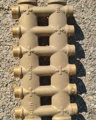 Collettore complanare fuso monoblocco 1"