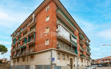 2 LOCALI con CANTINA e BOX AUTO