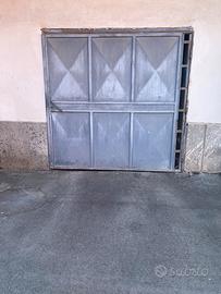 Fittasti posto per moto o scooter