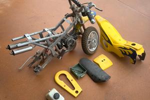 Mini moto / pocket bike da cross SMONTATA