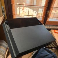 ps4 con 2 joypad come nuova