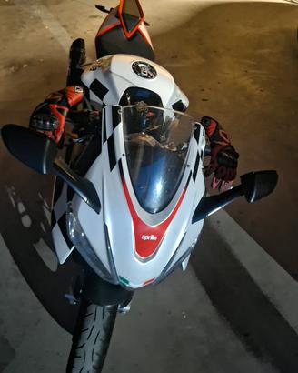 aprilia rs 660 2025 extrema 