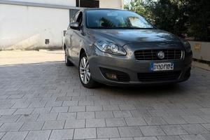fiat croma 