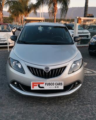 Lancia Ypsilon 1.2 69 CV 5 p. GPL Ecochic Gold