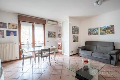 3 LOCALI A VILLAFRANCA DI VERONA