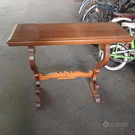 Mobile da ingresso vintage in legno