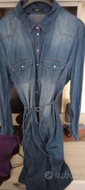 Vestito di jeans