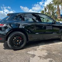 Porsche Macan 2.0 04/2021