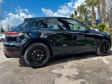 Porsche Macan 2.0 04/2021