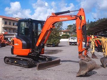 Miniescavatore usato KUBOTA U36.4