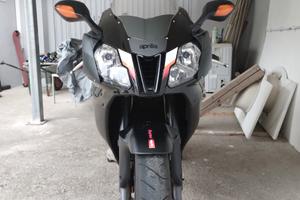 Aprilia RSV 1000 - 2006
