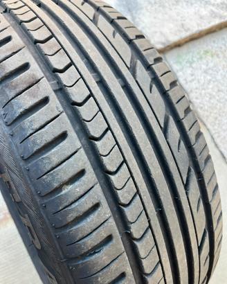 4 Pneumatici estivi 205/60 R16