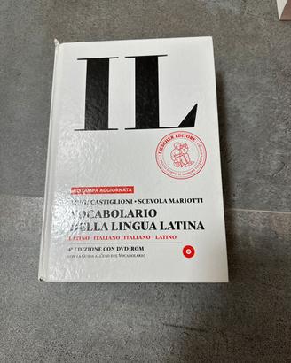 IL vocabolario di latino dizionario
