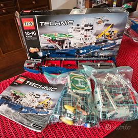 LEGO TECHNIC: Ocean Explorer (42064)