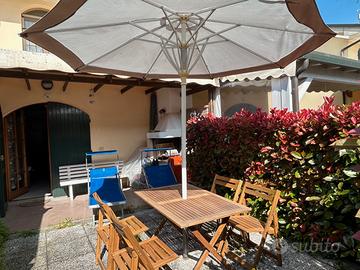 Villetta in villaggio con piscina