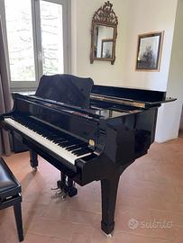 Pianoforte Yamaha C3