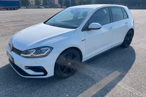 Golf 7.5 R-line 1.6 tdi