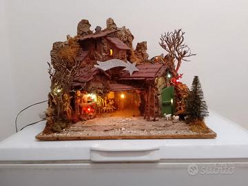 Presepe artigianale illuminato