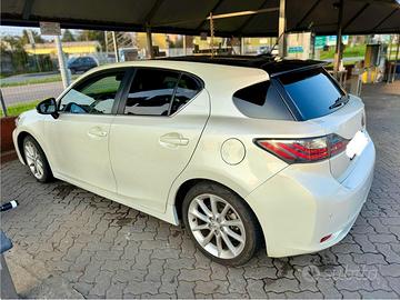 LEXUS CT 200 HYBRID