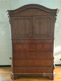 Antico armadio madia siciliano in legno