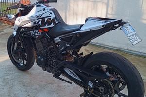 KTM Duke 790 MPW