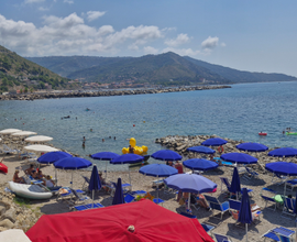 Casa vacanza Agnone, Ripe rosse, 50 metri dal mare