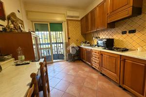 2 LOCALI A MARANO DI NAPOLI