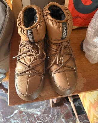 Moon Boot original taglia 39