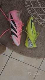 2 paia di scarpe calcio adidas e nike 