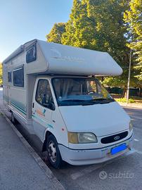 Camper mansardato 7 posti letto