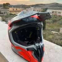 Casco airoh enduro
