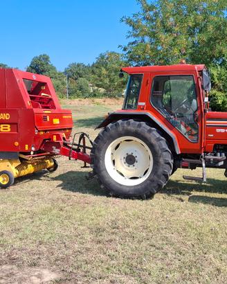 NEW HOLLAND 658
