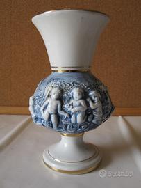 Vaso Capodimonte antico numerato in porcellana