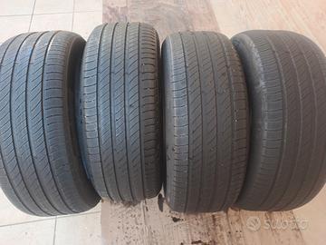 4 pn 225 55 18 Michelin con montaggio 