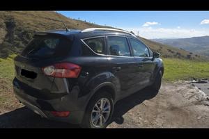 Ford Kuga TITANIUM 