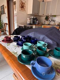 Tazzine colorate + tazza grande in omaggio
