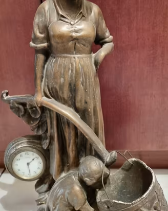 Orologio statua anni 40/50 ceramica bronzata