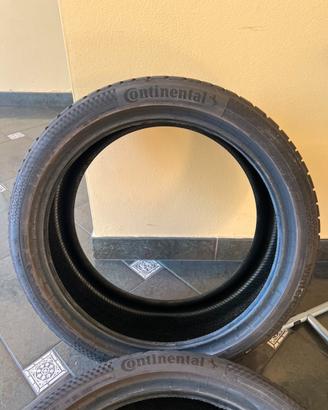 225 40 18 Gomme invernali 90% Continental Winter